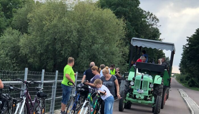 Ilberstedt begrüßt Radfahrer aus Glöthe